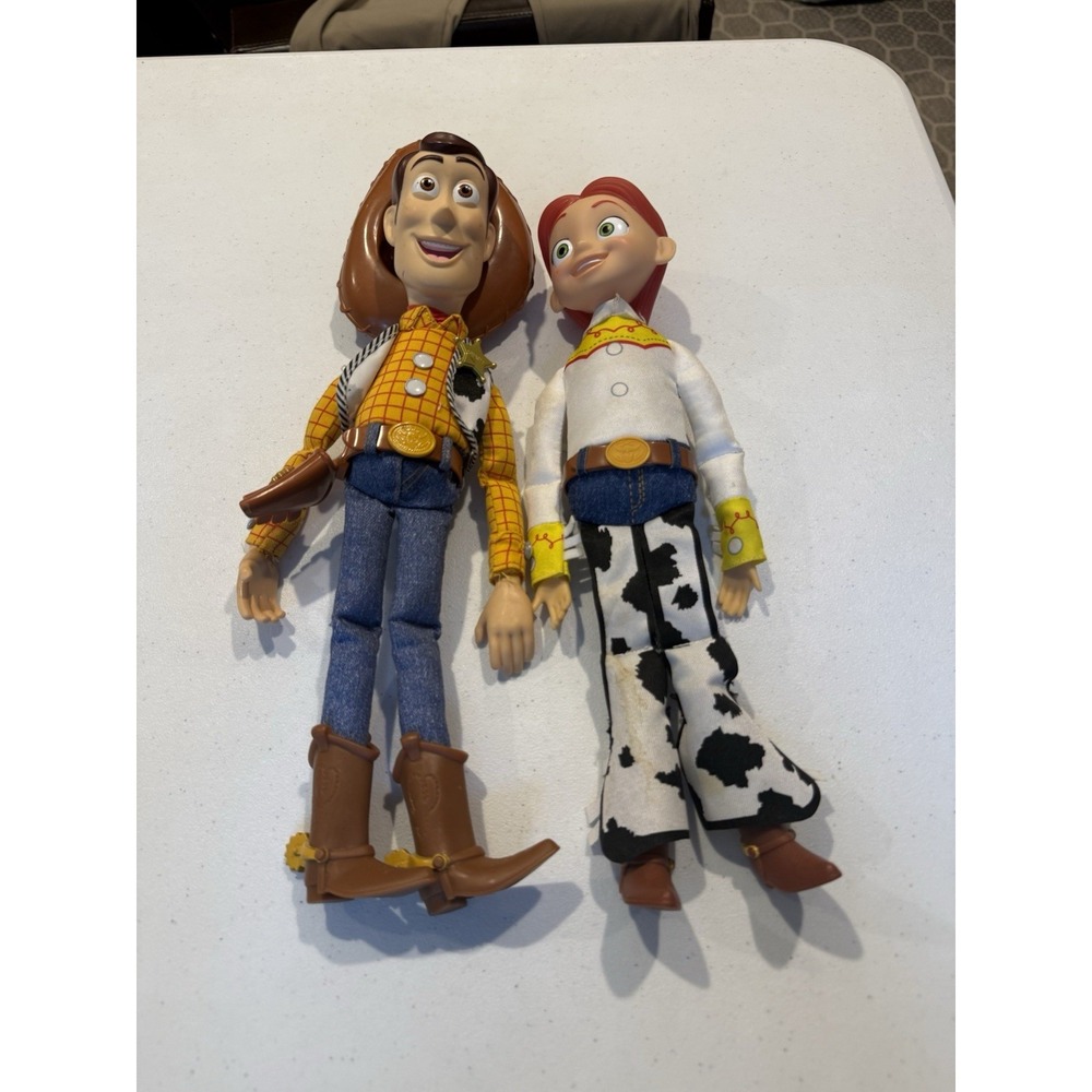 Thinkway Toys Pull String Woody (WORKING) & Jesse (WORKING) Toys Dolls